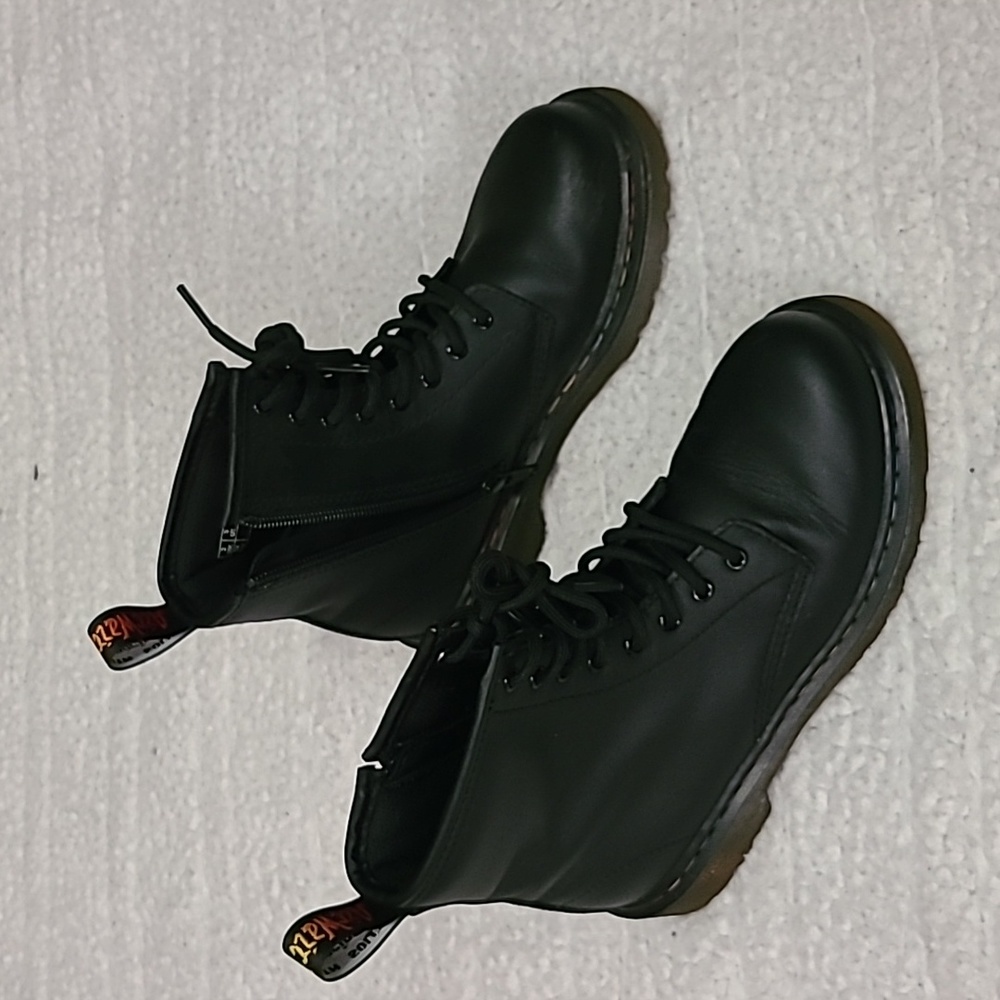 Kids Dr. Martens size 3